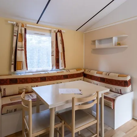 Mobilhome Le Noyer Saint-Pompont